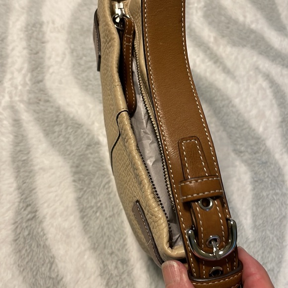 COACH tan and brown leather handbag. EUC - Picture 15 of 15